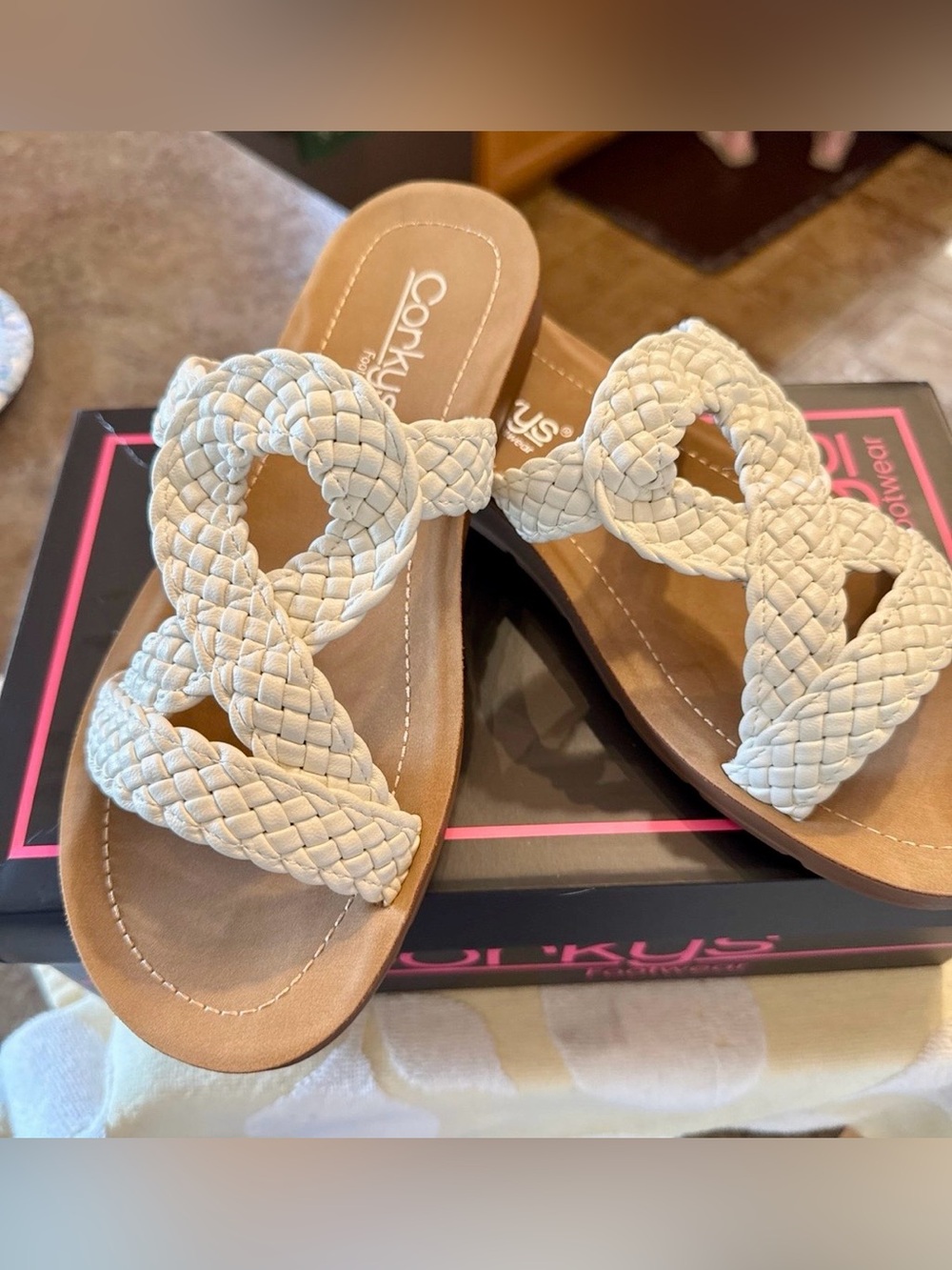 NEW! CORKYS All Tangled Up Sandals - Ivory Size 7